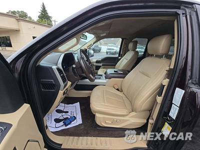 2018 Ford F-150 Lariat Extended Cab Medium Bed w/Rear Doors - zdjęcie 3 z 22 - miniatura