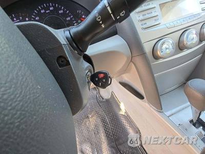 2010 Toyota Camry LE - zdjęcie 5 z 25 - miniatura