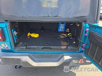 2020 Jeep Wrangler Unlimited Sport - zdjęcie 14 z 26 - miniatura