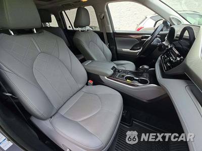 2020 Toyota Highlander Platinum - zdjęcie 19 z 23 - miniatura