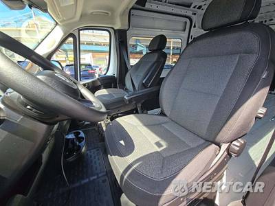2024 Ram ProMaster 3500 Window Van SLT+ High Roof 159.0" WB - zdjęcie 6 z 21 - miniatura