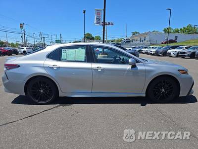 2021 Toyota Camry XSE - zdjęcie 4 z 21 - miniatura