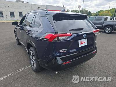 2024 Toyota RAV4 Prime SE - zdjęcie 2 z 22 - miniatura
