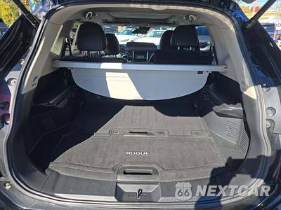 2017 Nissan Rogue SL - zdjęcie 14 z 23 - miniatura