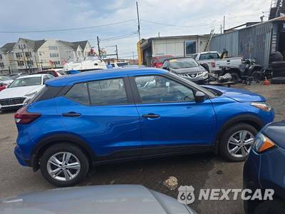 2025 Nissan Kicks Play - zdjęcie 4 z 27 - miniatura