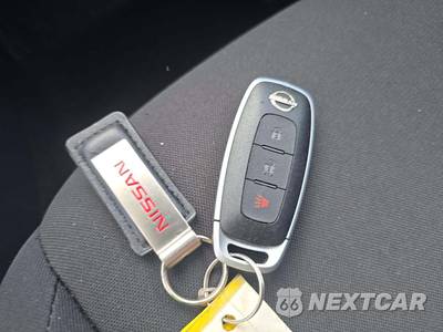 2025 Nissan Kicks Play - zdjęcie 8 z 27 - miniatura
