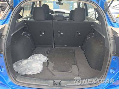 2025 Nissan Kicks Play - zdjęcie 14 z 27 - miniatura