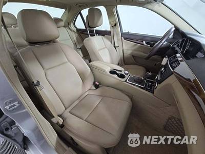 2013 Mercedes-Benz C 300 4MATIC Sedan - zdjęcie 18 z 23 - miniatura