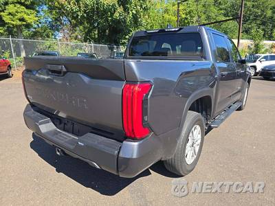 2024 Toyota Tundra SR5 Crew Cab Short Bed - zdjęcie 3 z 23 - miniatura