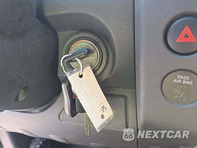 2010 Nissan Pathfinder S - zdjęcie 8 z 28 - miniatura