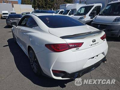 2017 INFINITI Red Sport 400 - zdjęcie 2 z 34 - miniatura
