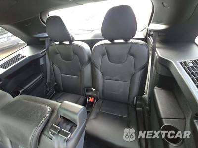 2018 Volvo XC90 T6 Momentum 7-Passenger - zdjęcie 14 z 26 - miniatura