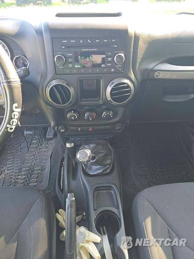 2017 Jeep Wrangler Willys Wheeler Edition - zdjęcie 10 z 24 - miniatura