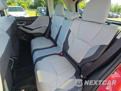 2021 Subaru Forester Premium - zdjęcie 13 z 30 - miniatura