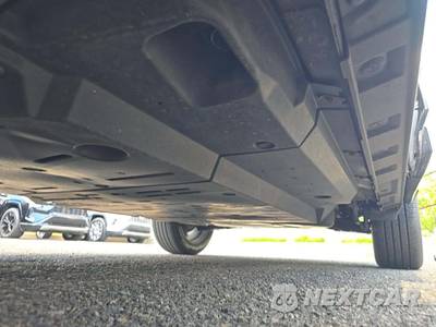 2023 Toyota RAV4 Prime XSE - zdjęcie 7 z 21 - miniatura
