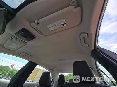 2026 Toyota Corolla LE Sedan - zdjęcie 8 z 18 - miniatura
