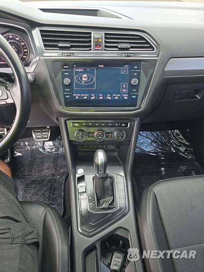 2019 Volkswagen Tiguan SEL R-Line - zdjęcie 10 z 24 - miniatura