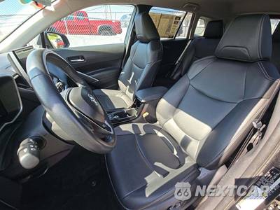 2025 Toyota Corolla Cross XLE - zdjęcie 6 z 21 - miniatura
