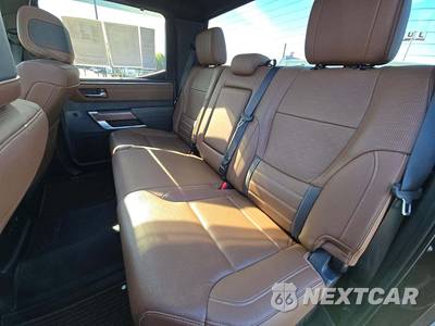 2024 Toyota Tundra Hybrid 1794 Edition Crew Cab Short Bed - zdjęcie 13 z 21 - miniatura