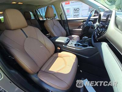 2025 Toyota Highlander Hybrid Limited 25th Edition - zdjęcie 18 z 20 - miniatura