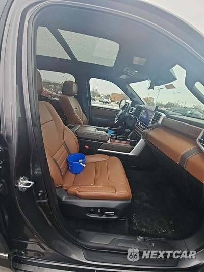 2025 Toyota Tundra 1794 Edition Crew Cab Short Bed - zdjęcie 15 z 17 - miniatura
