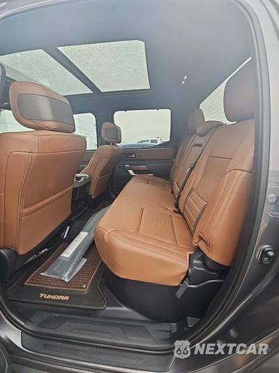 2025 Toyota Tundra 1794 Edition Crew Cab Short Bed - zdjęcie 10 z 17 - miniatura