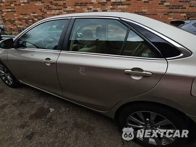 2016 Toyota Camry Hybrid XLE - zdjęcie 3 z 29 - miniatura