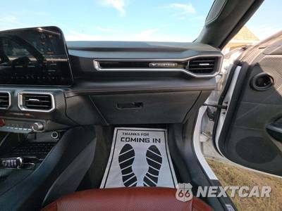 2024 Ford Mustang EcoBoost Premium Convertible - zdjęcie 16 z 18 - miniatura