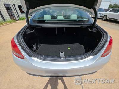 2017 Mercedes-Benz C 300 Sedan - zdjęcie 10 z 16 - miniatura