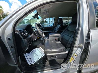 2019 Toyota Tundra SR5 Crew Cab Short Bed - zdjęcie 3 z 18 - miniatura