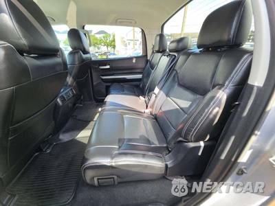 2019 Toyota Tundra SR5 Crew Cab Short Bed - zdjęcie 10 z 18 - miniatura