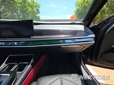 2026 BMW 7 Series 740i xDrive M SPORT LINE - zdjęcie 16 z 18 - miniatura