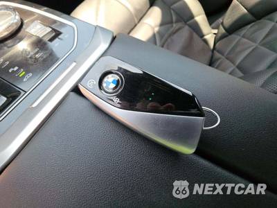 2026 BMW 7 Series 740i xDrive M SPORT LINE - zdjęcie 5 z 18 - miniatura