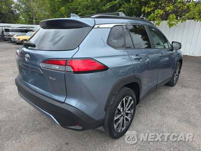 2024 Toyota Corolla Cross XLE - zdjęcie 3 z 20 - miniatura