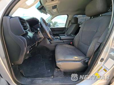 2024 Toyota Tundra SR Crew Cab Short Bed - zdjęcie 3 z 20 - miniatura