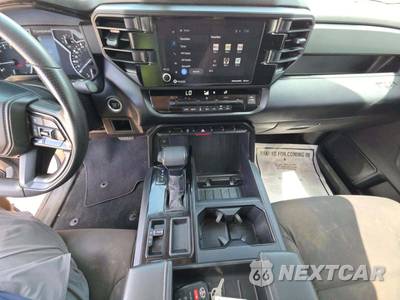 2024 Toyota Tundra SR Crew Cab Short Bed - zdjęcie 7 z 20 - miniatura