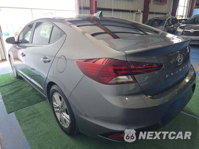 2019 Hyundai Elantra SEL Sedan - zdjęcie 2 z 25 - miniatura