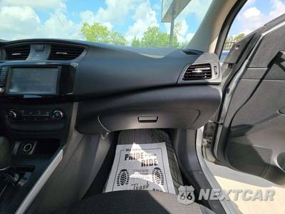 2019 Nissan Sentra S - zdjęcie 16 z 25 - miniatura