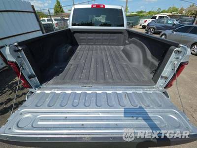 2026 Ram 2500 Big Horn Crew Cab Medium Bed - zdjęcie 14 z 20 - miniatura