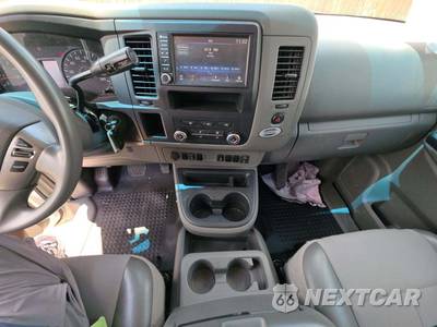 2020 Nissan NV2500 HD Cargo SV Standard Roof 146.1" WB - zdjęcie 10 z 21 - miniatura