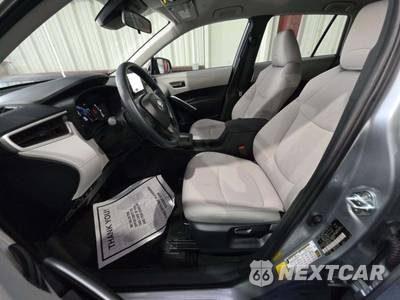 2026 Toyota Corolla Cross L - zdjęcie 6 z 21 - miniatura