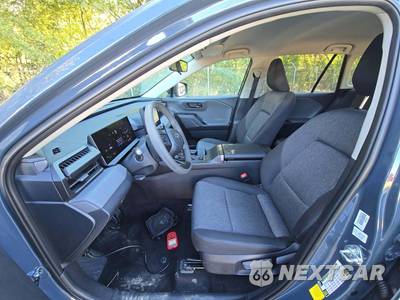 2026 Toyota RAV4 Hybrid LE - zdjęcie 3 z 18 - miniatura