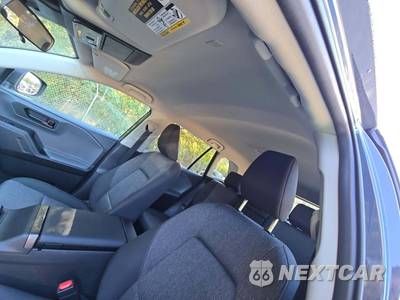 2026 Toyota RAV4 Hybrid LE - zdjęcie 8 z 18 - miniatura