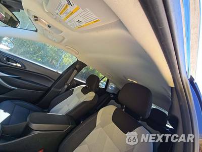 2026 Chevrolet Trax LS - zdjęcie 8 z 19 - miniatura