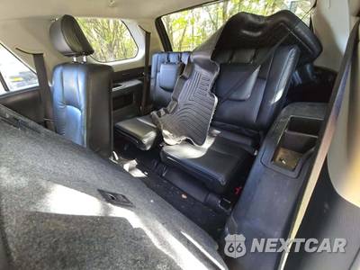 2015 Toyota 4Runner SR5 - zdjęcie 14 z 37 - miniatura