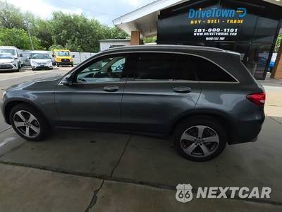 2019 Mercedes-Benz GLC 300 - zdjęcie 3 z 26 - miniatura