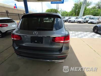 2019 Mercedes-Benz GLC 300 - zdjęcie 4 z 26 - miniatura