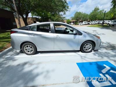 2022 Toyota Prius LE - zdjęcie 5 z 28 - miniatura