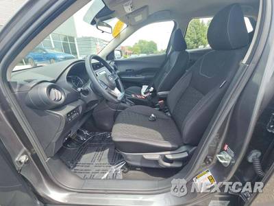 2022 Nissan Kicks S - zdjęcie 3 z 18 - miniatura