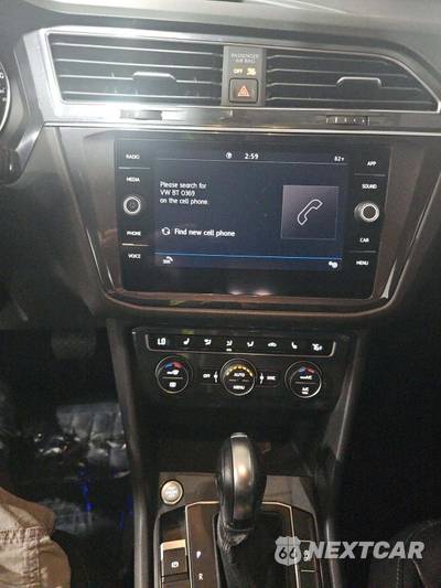 2020 Volkswagen Tiguan SE - zdjęcie 10 z 28 - miniatura
